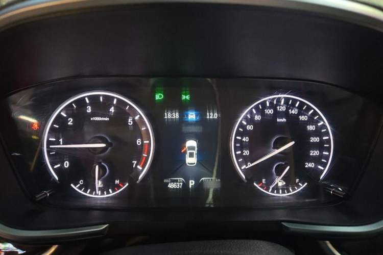 Used Dongfeng Fengon ix5 2019 220T CVT ZhiShang Trim China V Standard Odometer Close Up