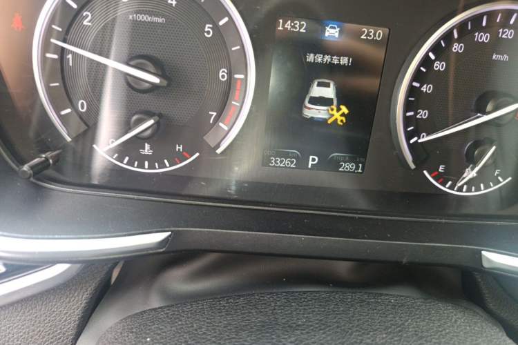Used Dongfeng Fengon ix5 2019 220T CVT Zhiyue Trim China V Emission Standard Odometer Close Up