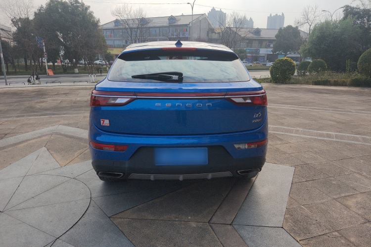 Used Dongfeng Fengon ix5 2019 220T CVT ZhiShang Trim China V Standard Rear