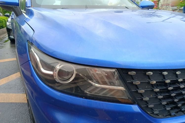 Used Dongfeng Fengon ix5 2019 220T Manual ZhiShang Version China VI Standard Right Front Headlight