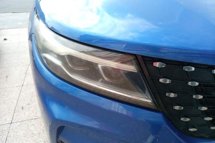 Used Dongfeng Fengon ix5 2019 220T CVT Zhiyue Trim China V Emission Standard Right Front Headlight