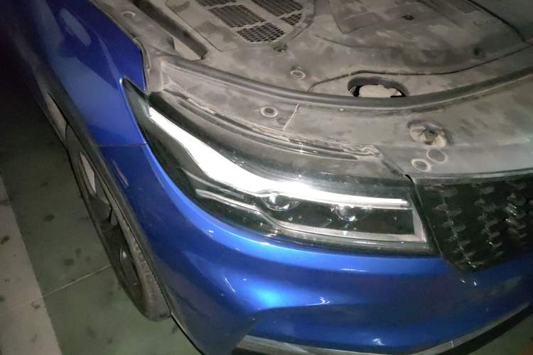 Used Dongfeng Fengon ix5 2019 220T CVT Zhiyue Trim China V Emission Standard Right Front Headlight