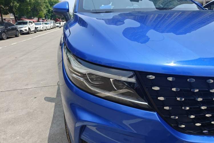 Used Dongfeng Fengon ix5 2019 280TGDI CVT ZhiZun Trim China V Emission Standard Right Front Headlight