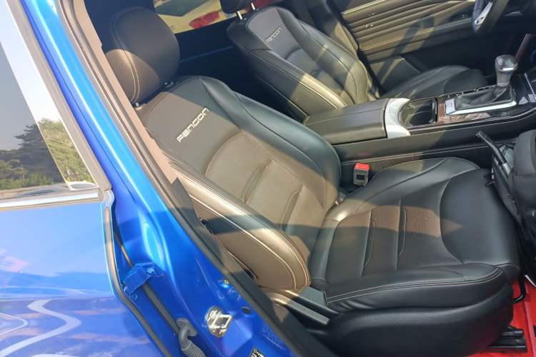 Used Dongfeng Fengon ix5 2019 220T CVT Zhiyue Trim China V Emission Standard Right Front Seat