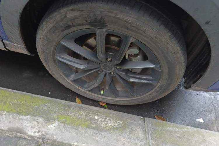Used Dongfeng Fengon ix5 2019 220T CVT Zhiyue Trim China VI Standard Right Front Wheel Hub