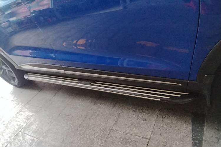 Used Dongfeng Fengon ix5 2019 220T CVT Zhiyue Trim China V Emission Standard Right Side Sill