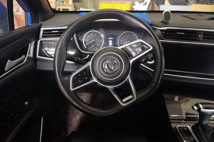 Used Dongfeng Fengon ix5 2019 220T CVT Zhiyue Trim China VI Standard Steering Wheel