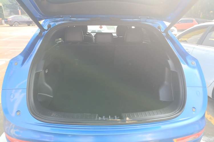 Used Dongfeng Fengon ix5 2019 220T CVT Zhiyue Trim China V Emission Standard Trunk