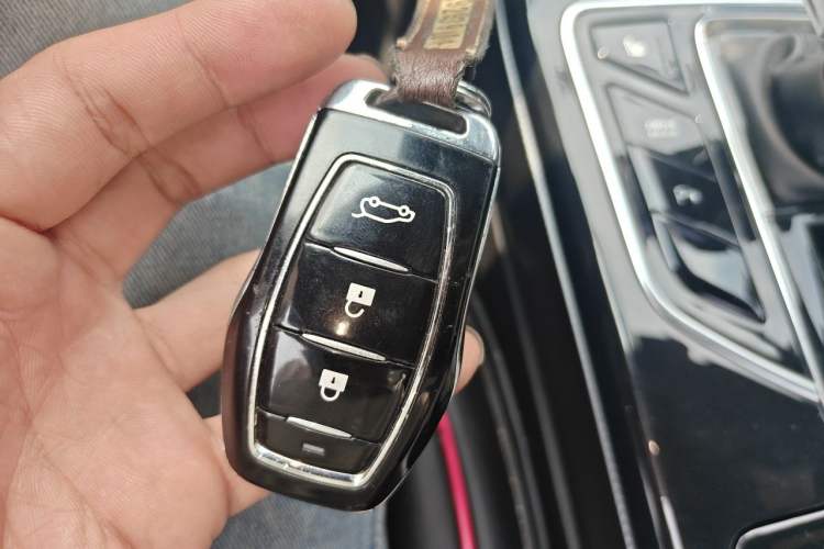 Used Dongfeng Fengon ix5 2019 280TGDI CVT ZhiZun Trim China V Emission Standard Vehicle Key