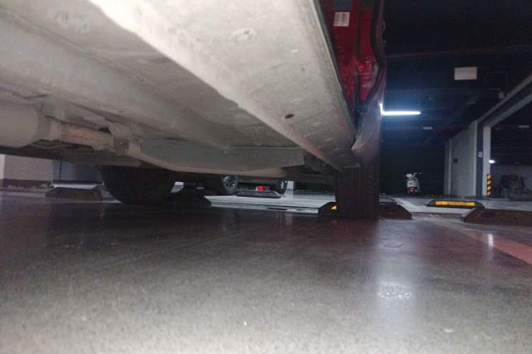 Used Dongfeng Fengon ix5 2019 280TGDI CVT ZhiZun Trim China V Emission Standard Chassis Front Left
