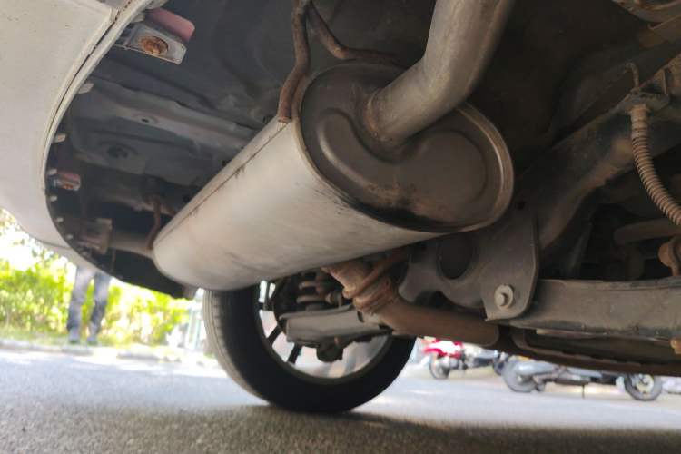 Used Dongfeng Fengon ix5 2019 220T CVT Zhiyue Trim China V Emission Standard Chassis Rear Right