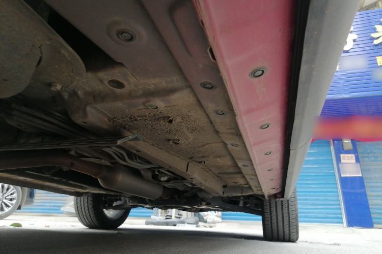 Used Dongfeng Fengon ix5 2019 220T CVT ZhiShang Trim China V Standard Chassis Rear Right