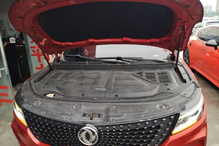 Used Dongfeng Fengon ix5 2019 220T CVT Zhiyue Trim China VI Standard Engine Bay