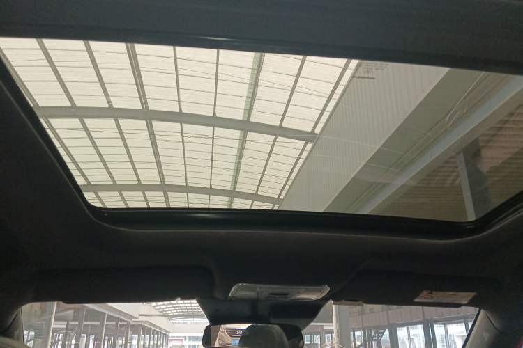 Used Dongfeng Fengon ix5 2019 280TGDI CVT ZhiZun Trim China V Emission Standard Headliner