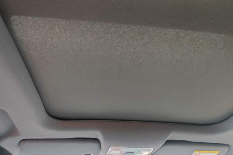 Used Dongfeng Fengon ix5 2019 220T Manual Smart Version China V Standard Headliner