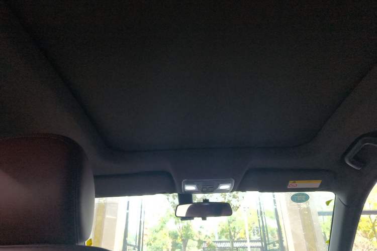 Used Dongfeng Fengon ix5 2019 220T CVT Zhiyue Trim China V Emission Standard Headliner