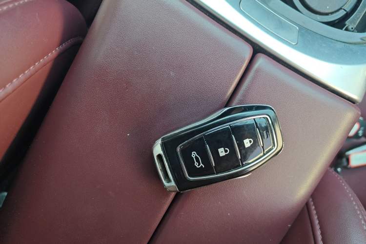 Used Dongfeng Fengon ix5 2019 280TGDI CVT Smart Version China V Standard Interior 1
