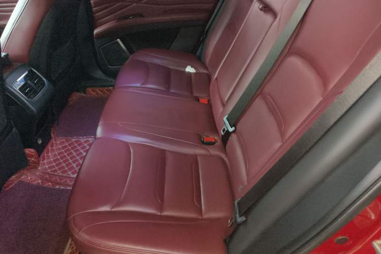 Used Dongfeng Fengon ix5 2019 220T CVT Zhiyue Trim China V Emission Standard Left Rear Seat
