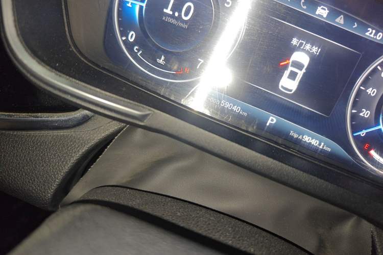 Used Dongfeng Fengon ix5 2019 280TGDI CVT Smart Version China V Standard Odometer Close Up