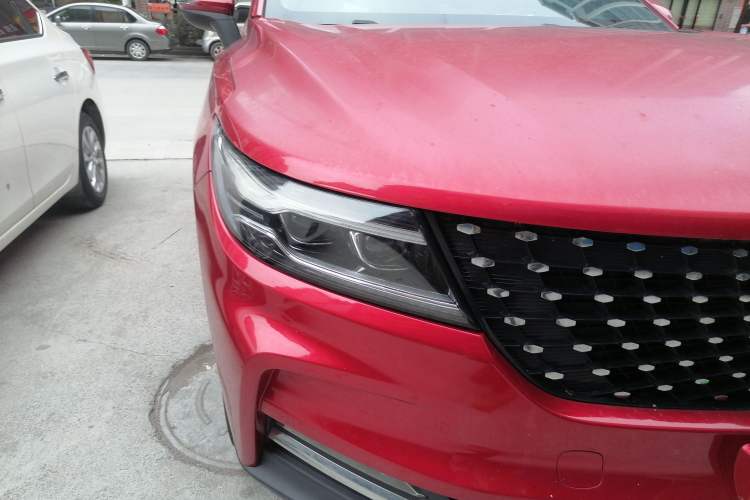 Used Dongfeng Fengon ix5 2019 220T CVT ZhiShang Trim China V Standard Right Front Headlight
