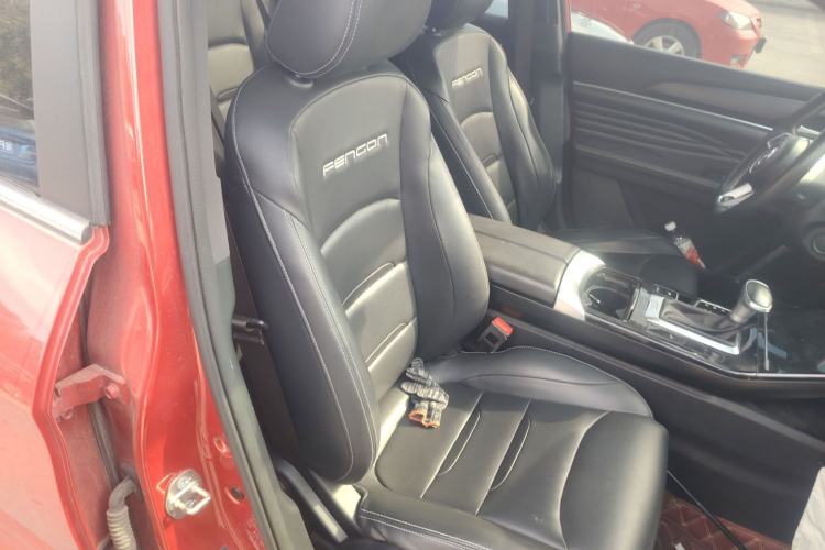 Used Dongfeng Fengon ix5 2019 220T CVT ZhiShang Trim China V Standard Right Front Seat