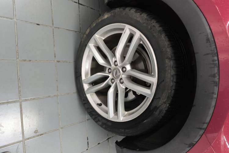 Used Dongfeng Fengon ix5 2019 280TGDI CVT Smart Version China V Standard Right Front Wheel Hub