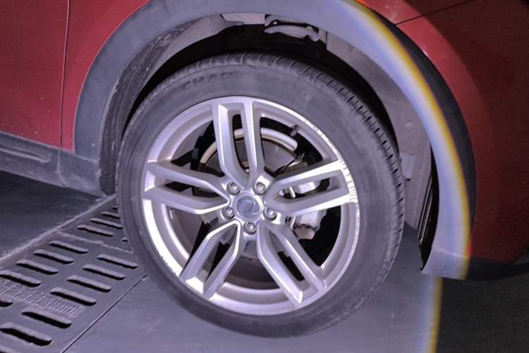 Used Dongfeng Fengon ix5 2019 280TGDI CVT Smart Version China V Standard Right Front Wheel Hub