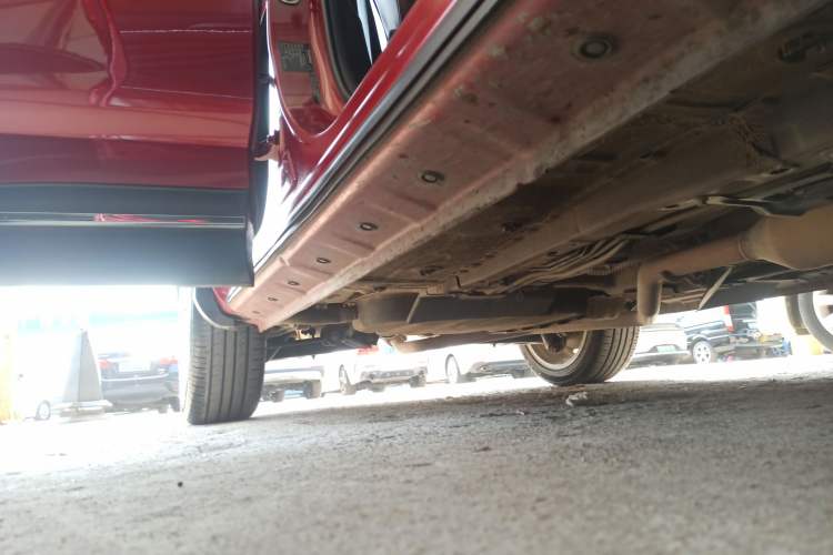 Used Dongfeng Fengon ix5 2019 280TGDI CVT Smart Version China V Standard Right Side Sill