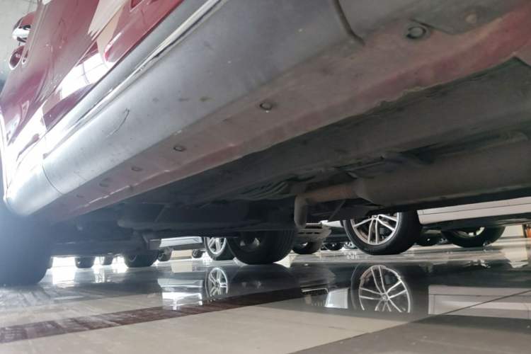 Used Dongfeng Fengon ix5 2019 220T CVT Zhiyue Trim China V Emission Standard Right Side Sill