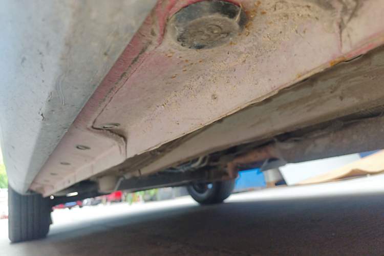 Used Dongfeng Fengon ix5 2019 220T CVT Zhiyue Trim China VI Standard Right Side Sill