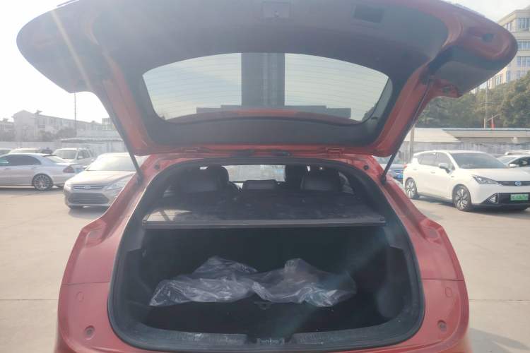Used Dongfeng Fengon ix5 2019 220T CVT ZhiShang Trim China V Standard Trunk