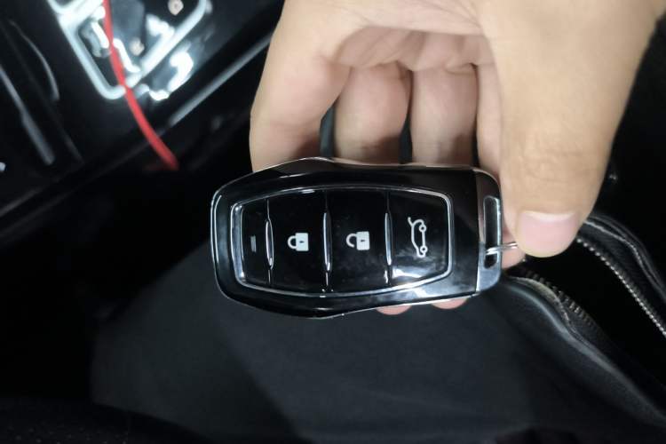 Used Dongfeng Fengon ix5 2019 280TGDI CVT Smart Version China V Standard Vehicle Key