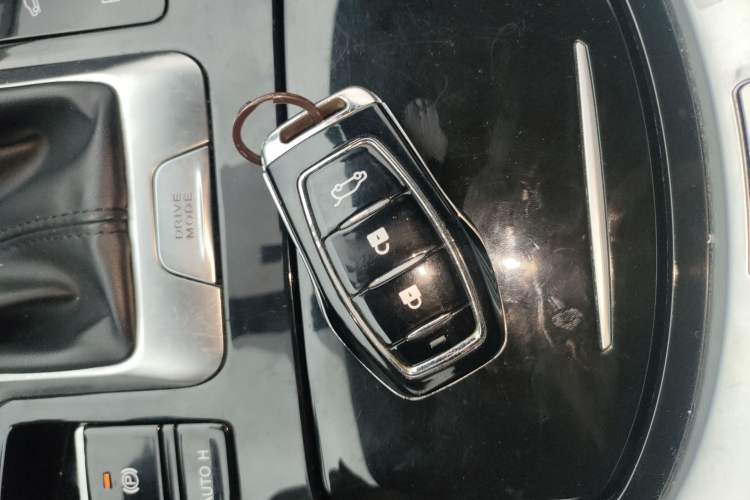 Used Dongfeng Fengon ix5 2019 280TGDI CVT Smart Version China V Standard Vehicle Key
