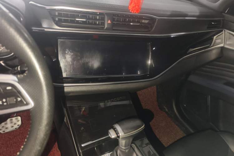 Used Dongfeng Fengon ix5 2019 220T CVT Zhiyue Trim China V Emission Standard Audio And AC Panel