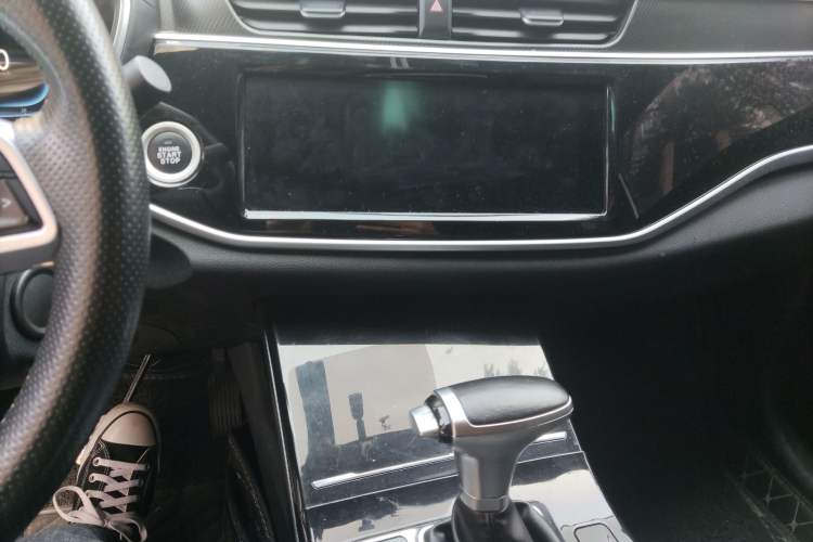 Used Dongfeng Fengon ix5 2019 280TGDI CVT Smart Version China V Standard Audio And AC Panel