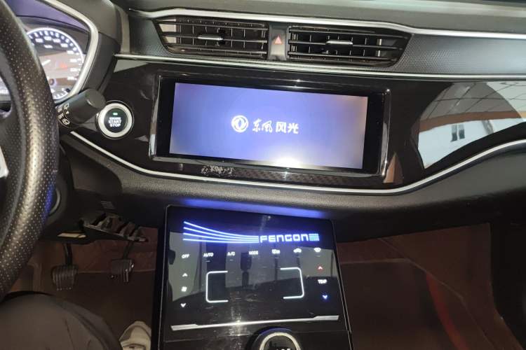 Used Dongfeng Fengon ix5 2019 220T Manual Smart Version China VI Standard Audio And AC Panel