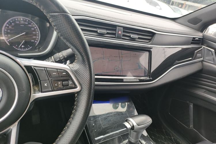 Used Dongfeng Fengon ix5 2019 220T CVT ZhiShang Trim China V Standard Center Console