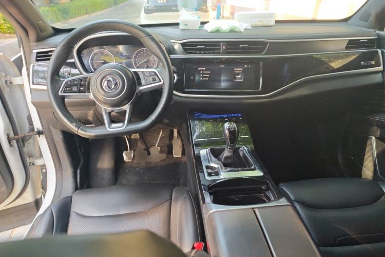 Used Dongfeng Fengon ix5 2019 220T Manual Smart Version China V Standard Center Console
