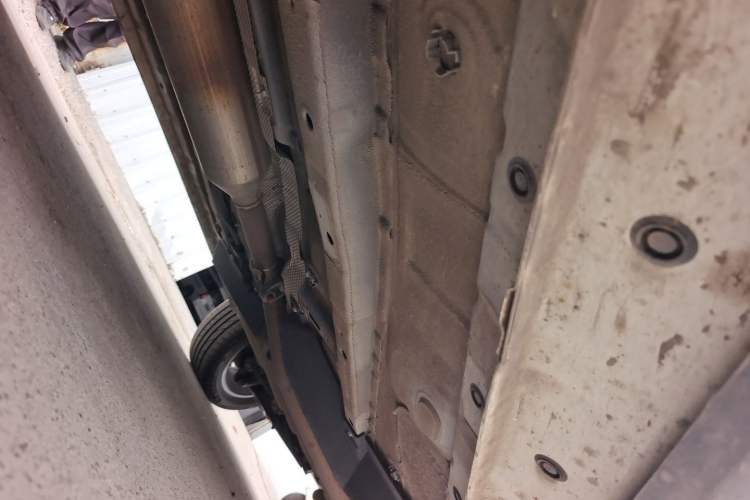 Used Dongfeng Fengon ix5  Chassis Front Left
