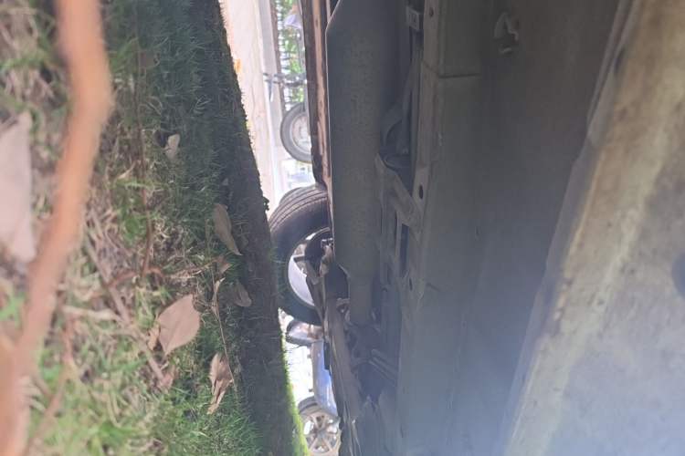 Used Dongfeng Fengon ix5 2019 220T Manual ZhiShang Version China VI Standard Chassis Front Right