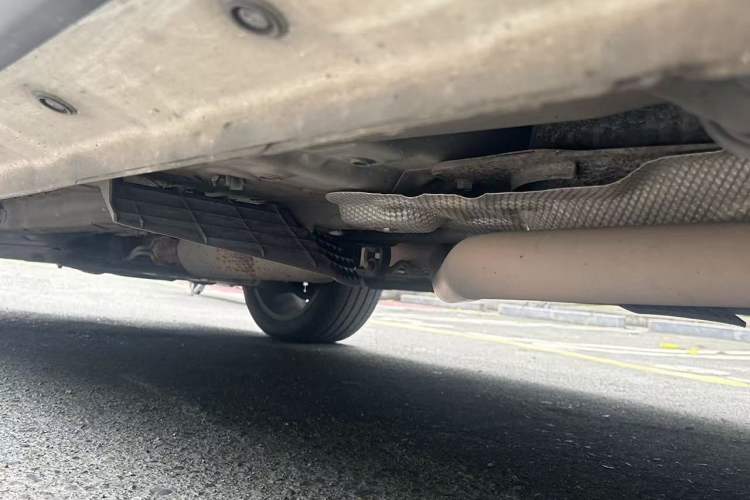 Used Dongfeng Fengon ix5 2019 280TGDI CVT ZhiZun Trim China V Emission Standard Chassis Rear Left