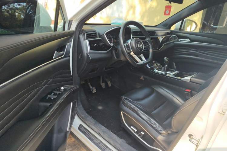 Used Dongfeng Fengon ix5 2019 220T Manual Smart Version China V Standard Driver Seat