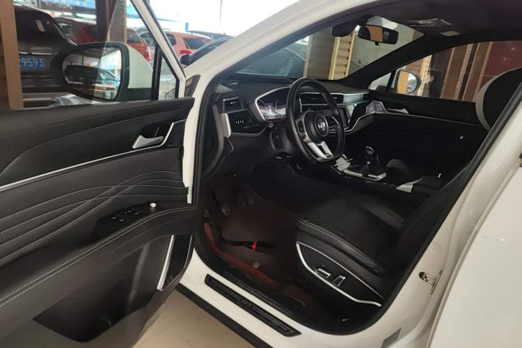 Used Dongfeng Fengon ix5 2019 220T Manual Smart Version China VI Standard Driver Seat