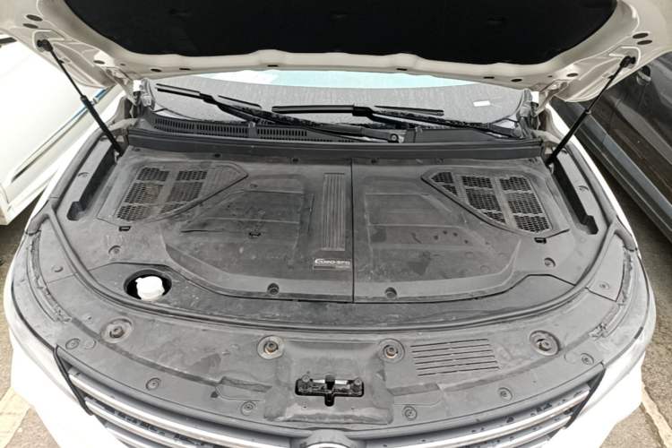 Used Dongfeng Fengon ix5 2019 220T CVT ZhiShang Trim China V Standard Engine Bay