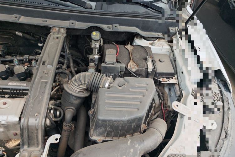 Used Dongfeng Fengon ix5 2019 220T CVT ZhiShang Version China VI Standard Engine Bay Left