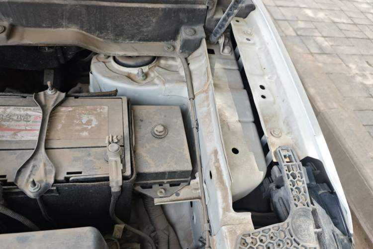 Used Dongfeng Fengon ix5 2019 280TGDI CVT Smart Version China V Standard Engine Bay Left