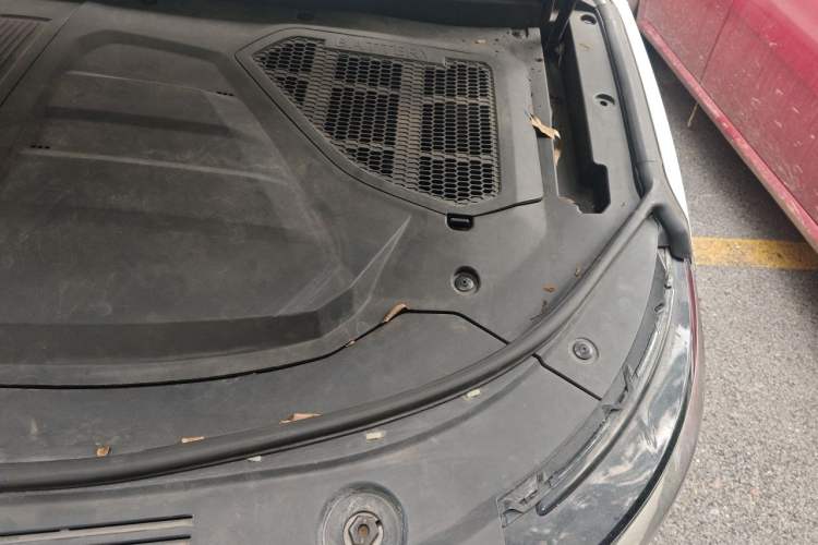 Used Dongfeng Fengon ix5 2019 220T CVT Zhiyue Trim China V Emission Standard Engine Bay Left