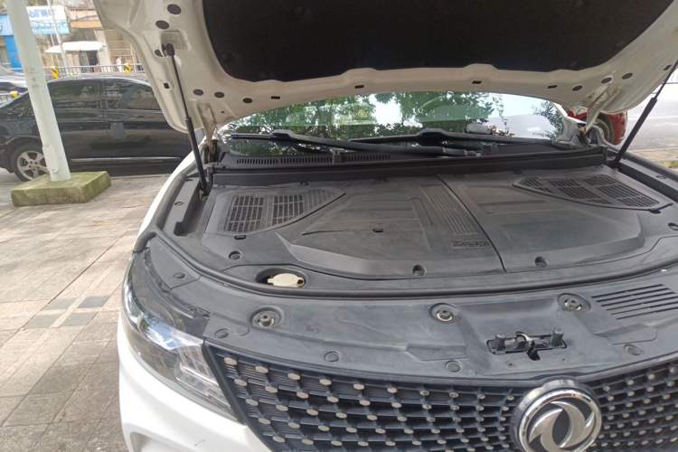 Used Dongfeng Fengon ix5 2019 220T CVT ZhiShang Version China VI Standard Engine Bay Right