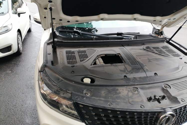 Used Dongfeng Fengon ix5 2019 220T CVT ZhiShang Version China VI Standard Engine Bay Right