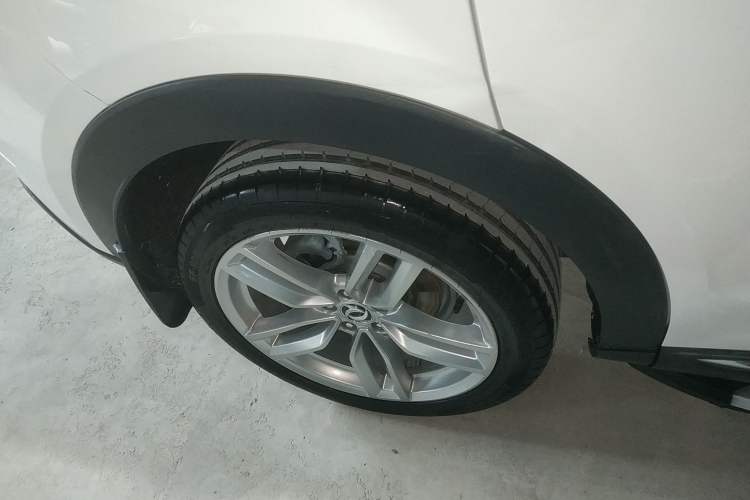 Used Dongfeng Fengon ix5 2019 220T Manual Smart Version China VI Standard Exterior 5